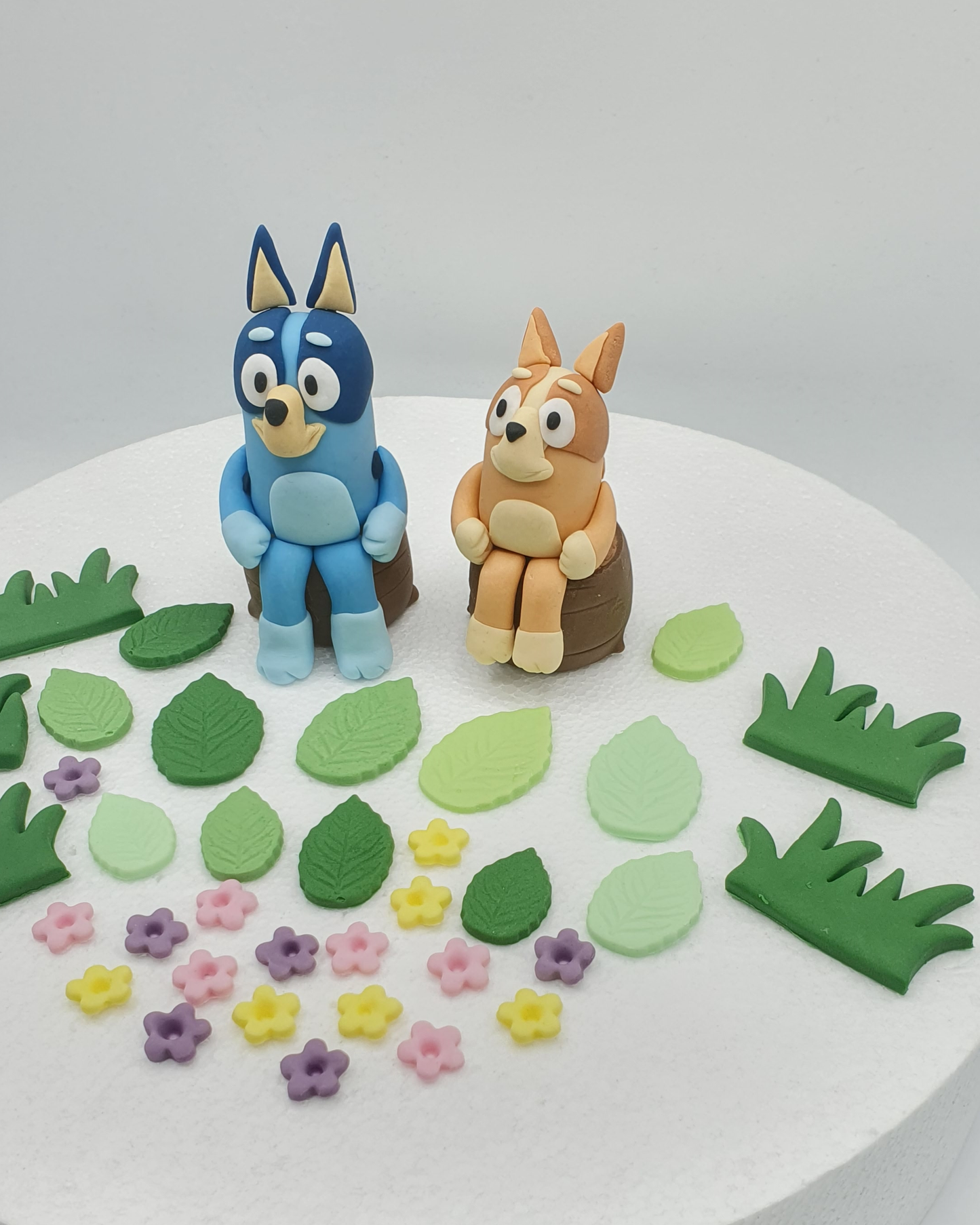 Bluey Inspired (Unofficial) Fondant Cake Toppers
