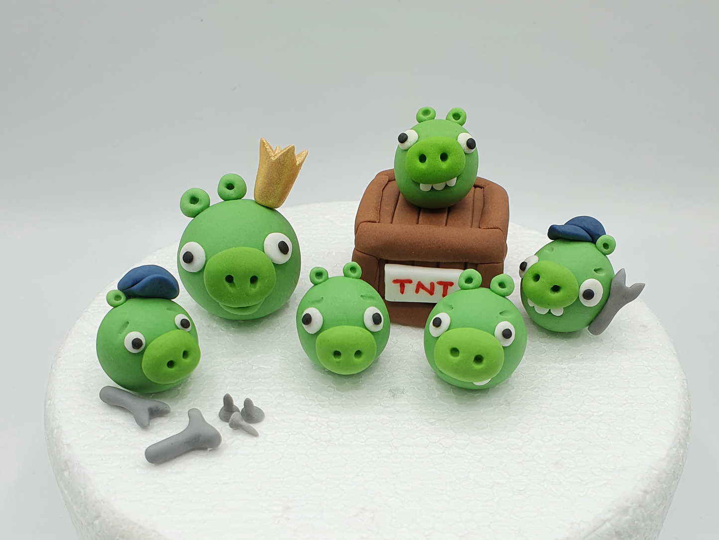 Angry Birds Inspired (Unofficial) Fondant Cake Toppers