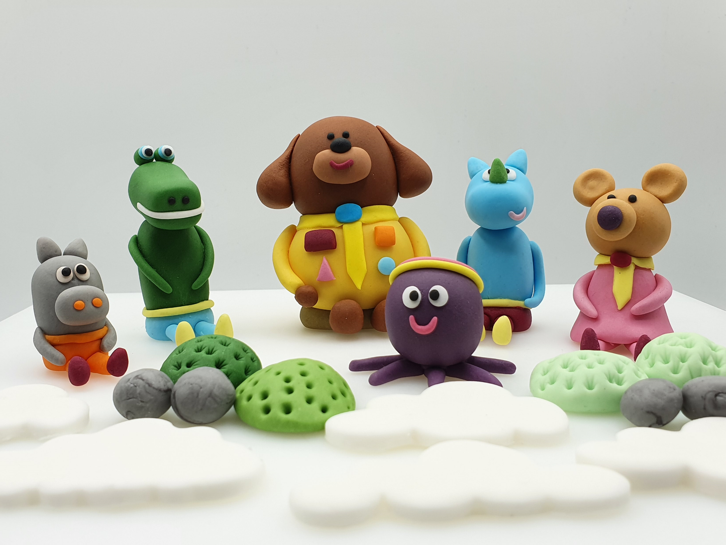 Hey Duggee Inspired (Unofficial) Edible Fondant Cake Toppers