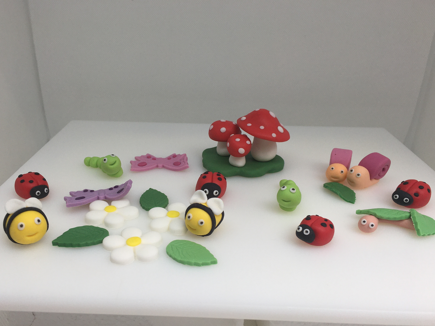 Garden Friends Fondant Cake Toppers