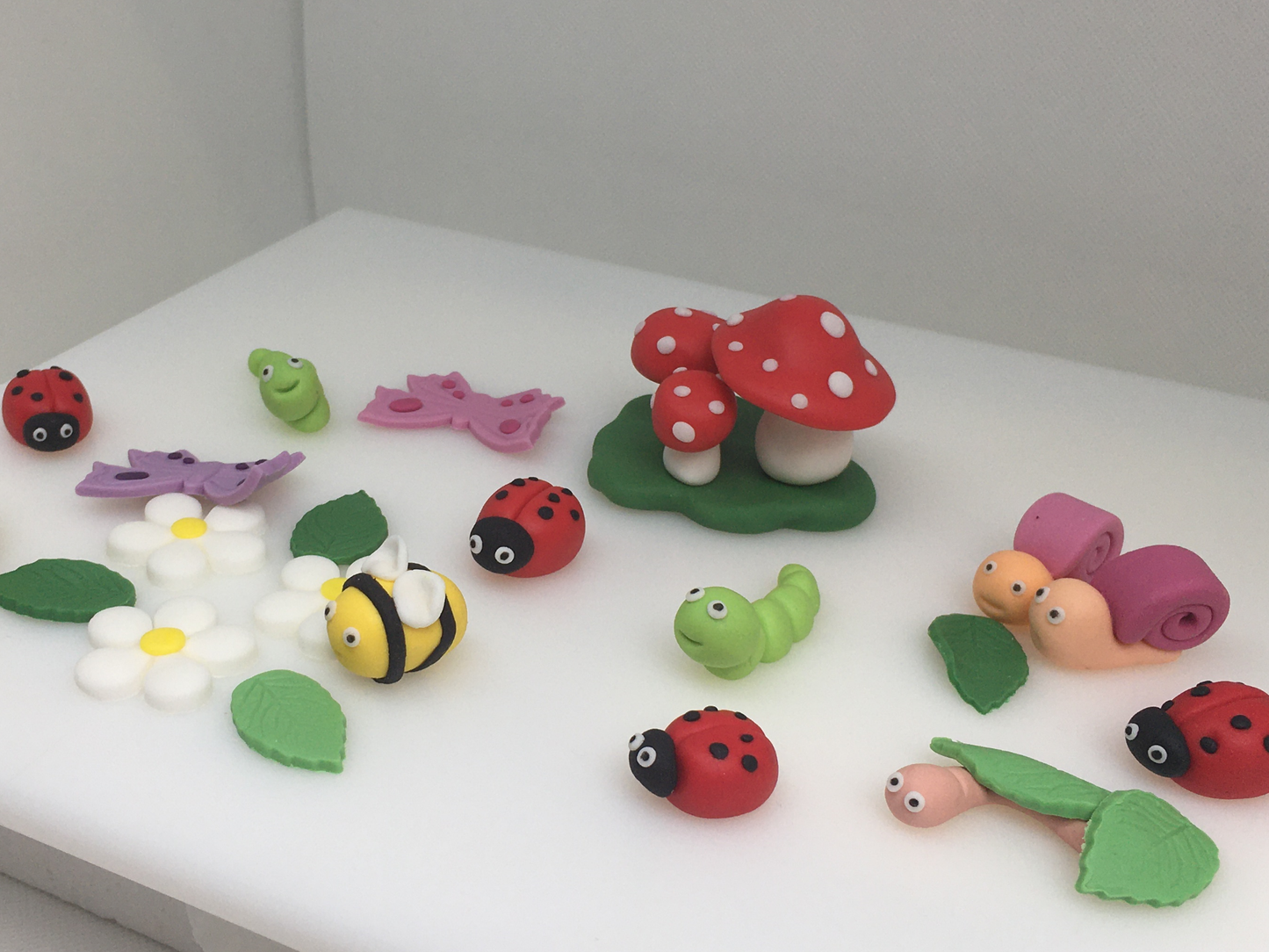 Garden Friends Fondant Cake Toppers