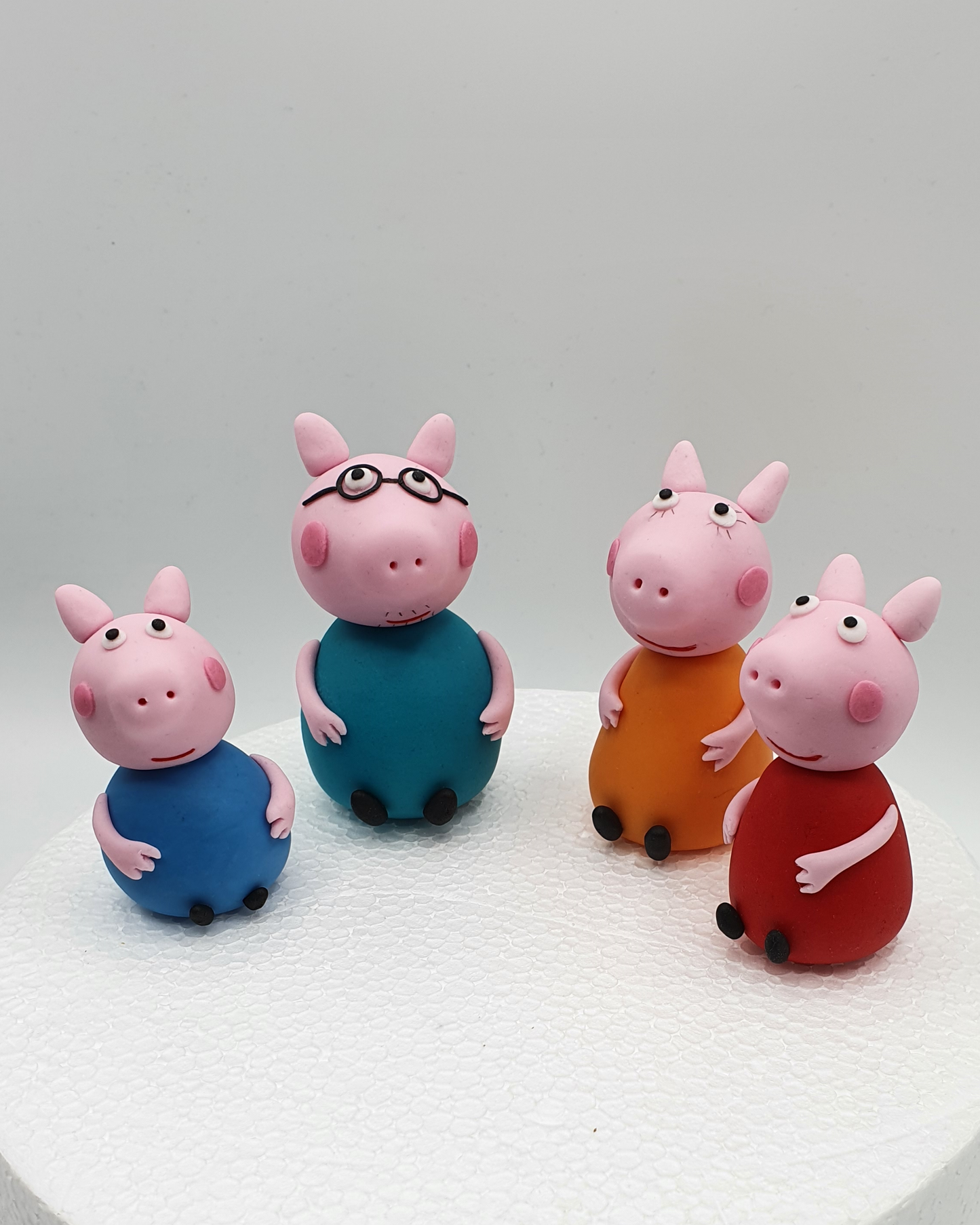 Peppa Pig Inspired (Unofficial) Fondant Cake Toppers