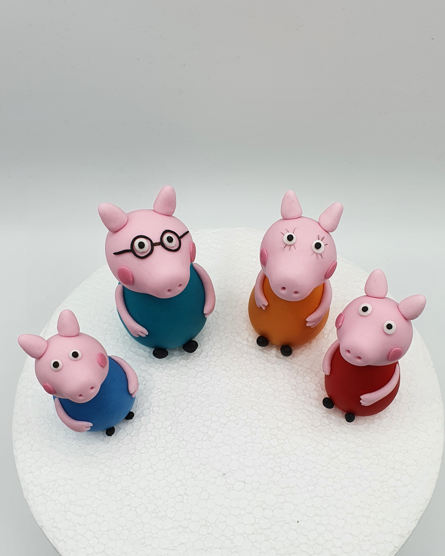 Peppa Pig Inspired (Unofficial) Fondant Cake Toppers