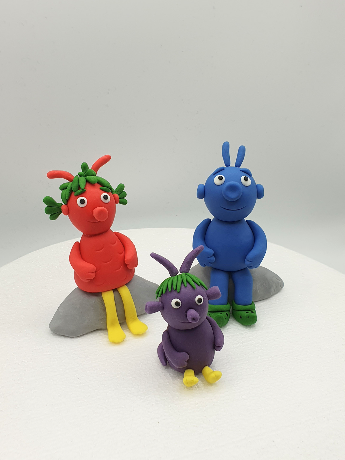The Smeds and the Smoos Inspired (Unofficial) Fondant Cake Toppers