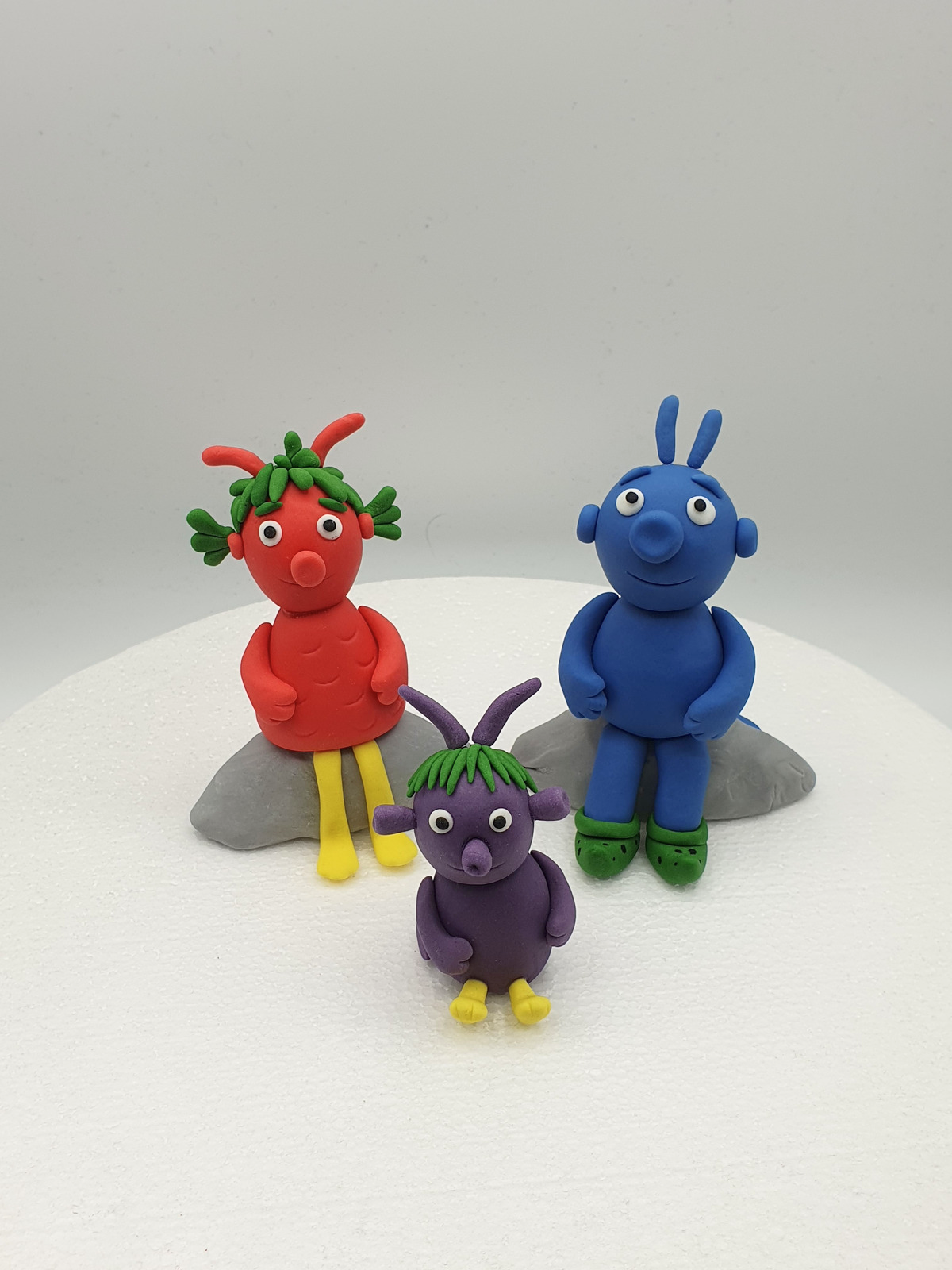 The Smeds and the Smoos Inspired (Unofficial) Fondant Cake Toppers