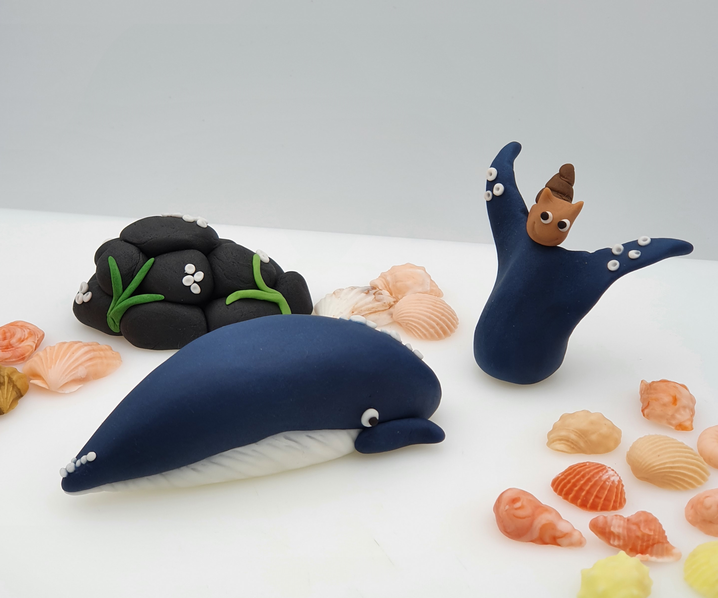 The Snail And The Whale Inspired (Unofficial) Fondant Cake Toppers