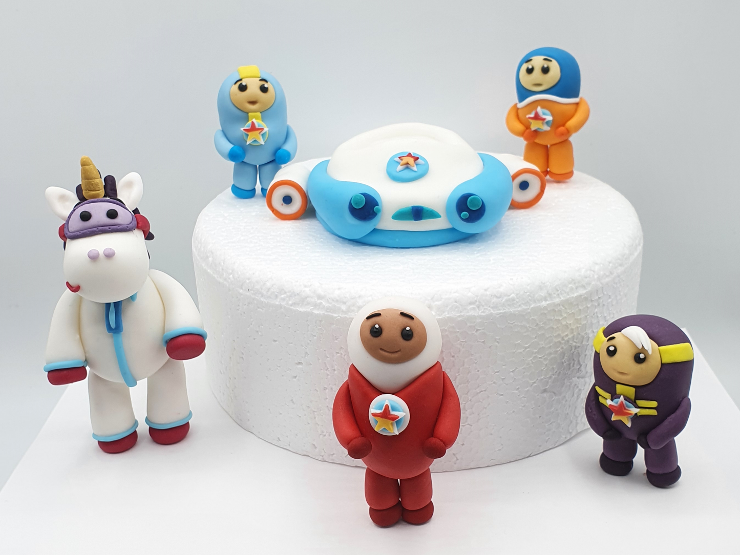 Go Jetters Inspired (Unofficial) Fondant Cake Toppers
