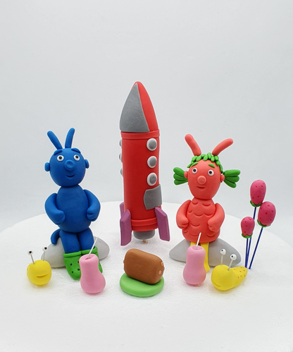 The Smeds and the Smoos Inspired (Unofficial) Fondant Cake Toppers