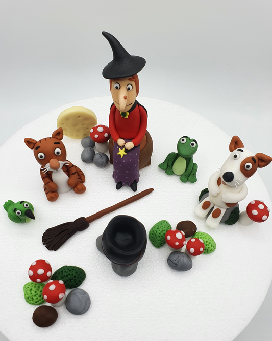 Room On The Broom Inspired (Unofficial) Fondant Cake Toppers
