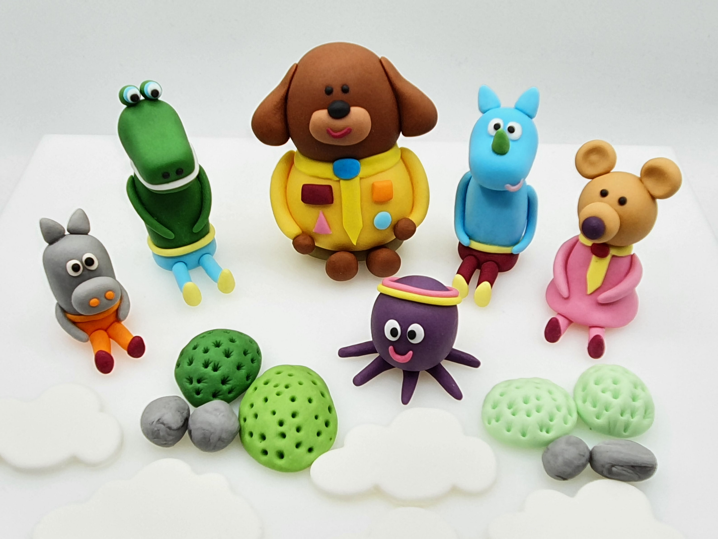 Hey Duggee Inspired (Unofficial) Edible Fondant Cake Toppers